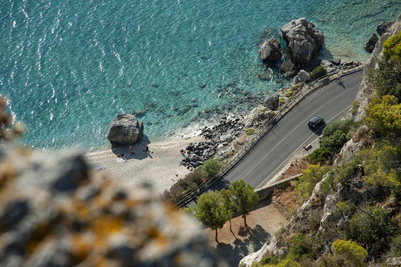 Le Torri Riviera Holiday 阿尔本加 外观 照片